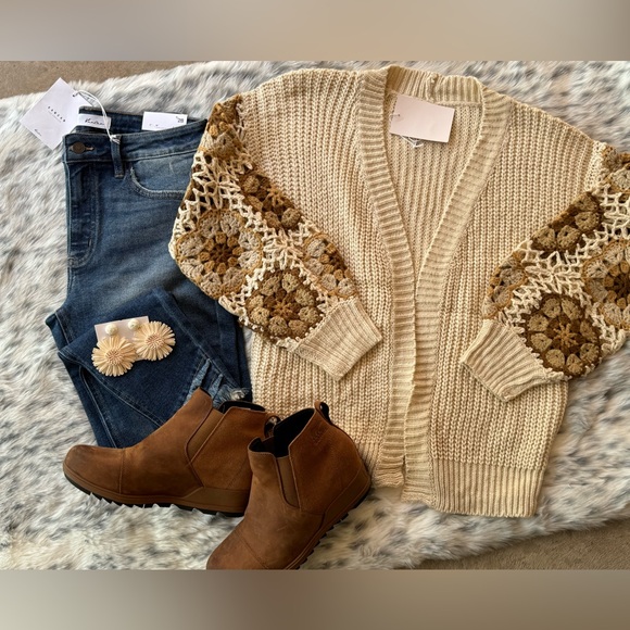 Beige ivory Flower floral granny embroidered cardigan boho bohemian sweater - Picture 15 of 16